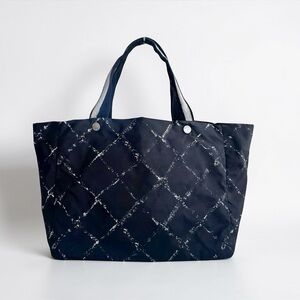 CHANEL Tote
